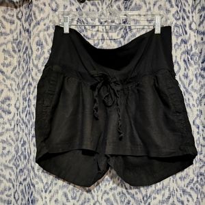 Maternity shorts